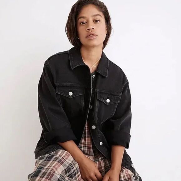 Madewell The Oversized Trucker Jean Jacket in Washed Black XXS - Picture 3 of 17